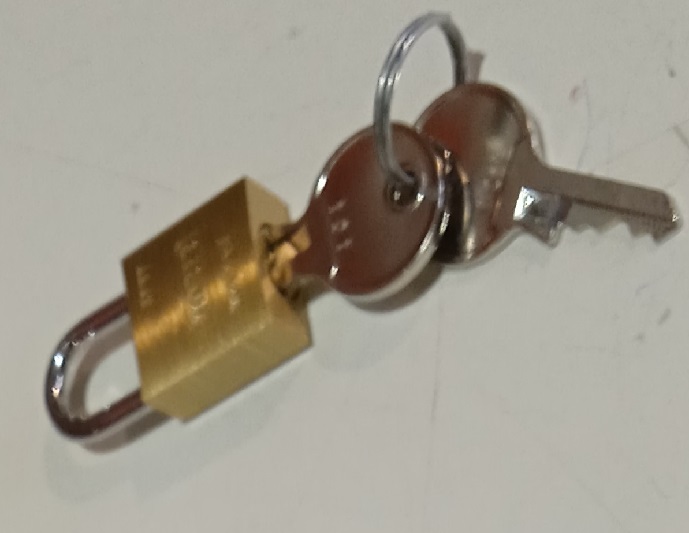H200s Padlock and key